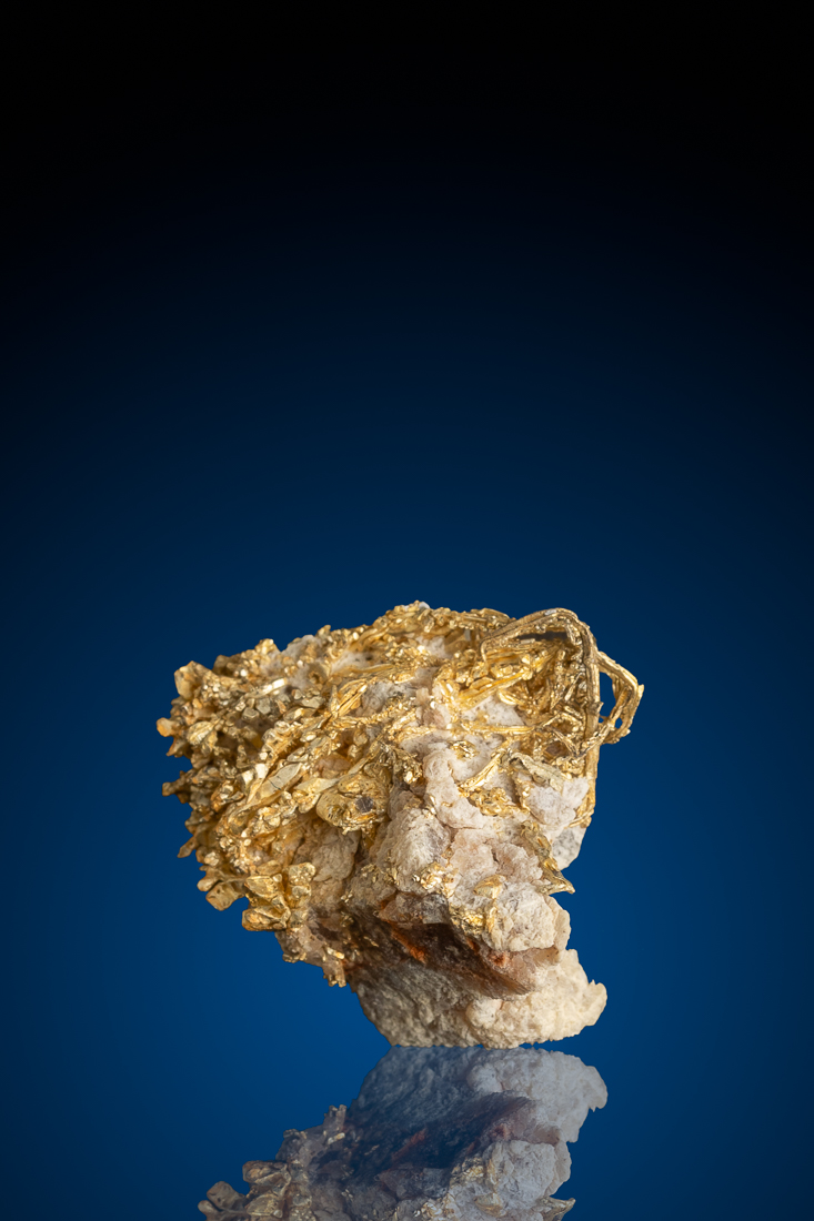 (image for) Exceptional and Rare Crystallized Wire Gold on Quartz - Montana - 5.34 grams